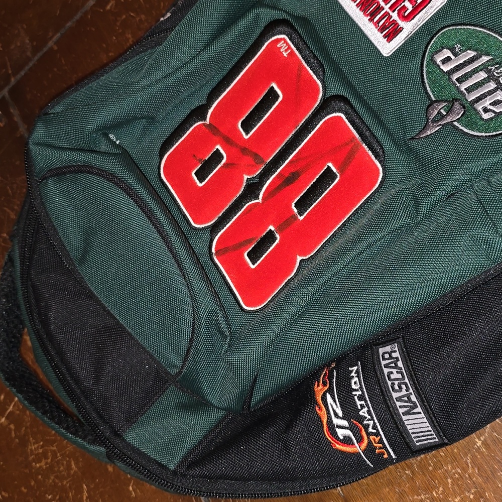 NWOT Dale Earnhardt Jr #88 NASCAR Backpack Auto Signed - Picture 4 of 5